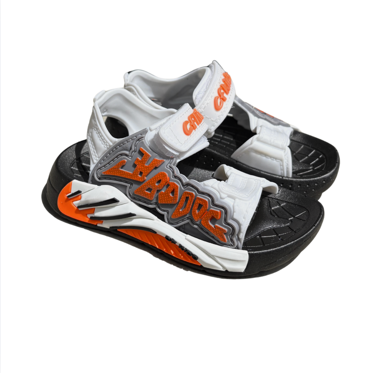 Pair of white Power Step sandals for baby boys, sporty with a hook-and-loop strap and embossed design