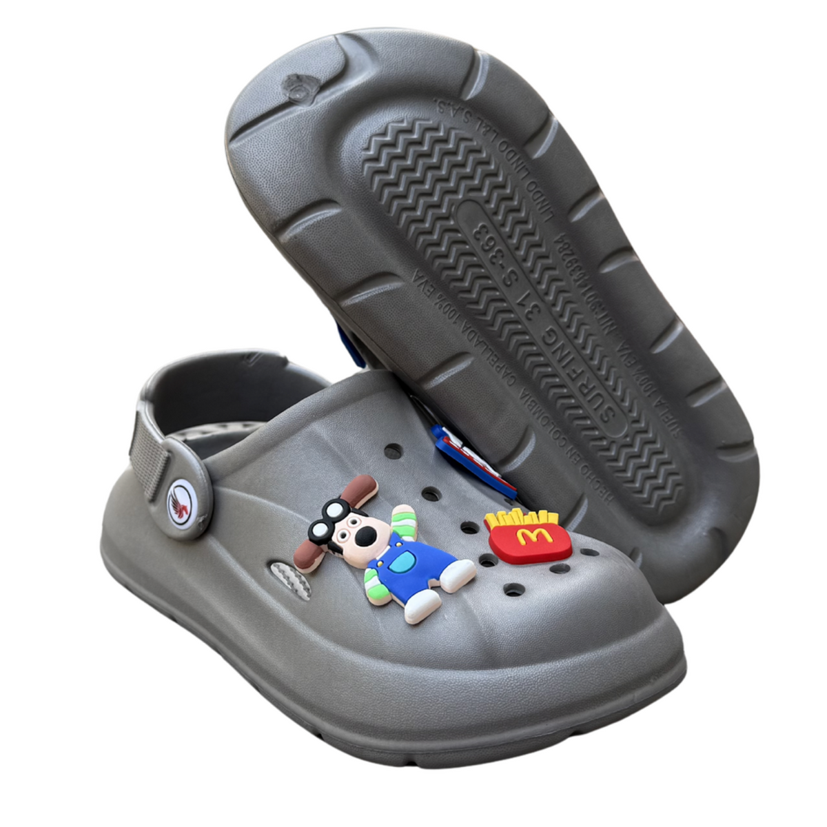 Par de suecos Toy Story grises para niño, con apliques de Toy Story y tira al talón, una de lado y otra por la suela